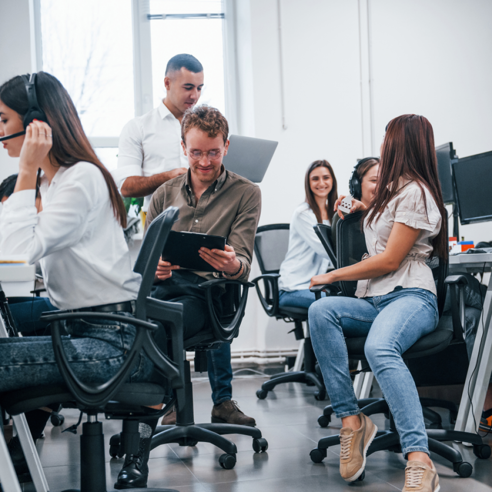 inside of call center young business people worki 2021 08 30 15 42 42 utc pp5d5jw5qahp4hsn7nejtc2beipwpn39ibyd8t4l5c